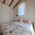 Apartment Miamare *