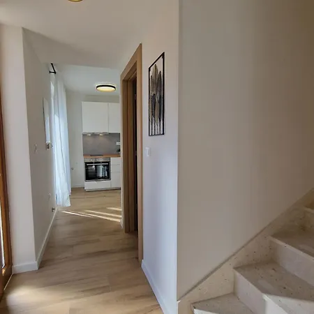 Apartment Miamare *
