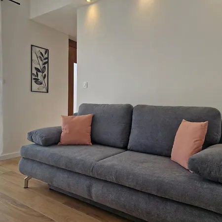 Miamare Apartment