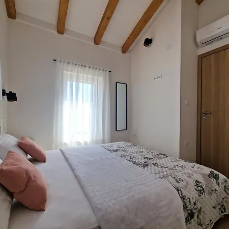 Apartment Miamare *