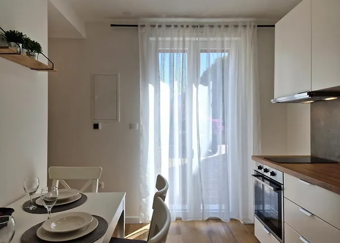 Miamare * Primošten