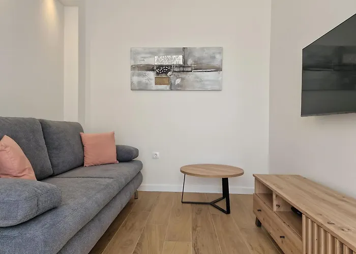 Miamare * Primošten